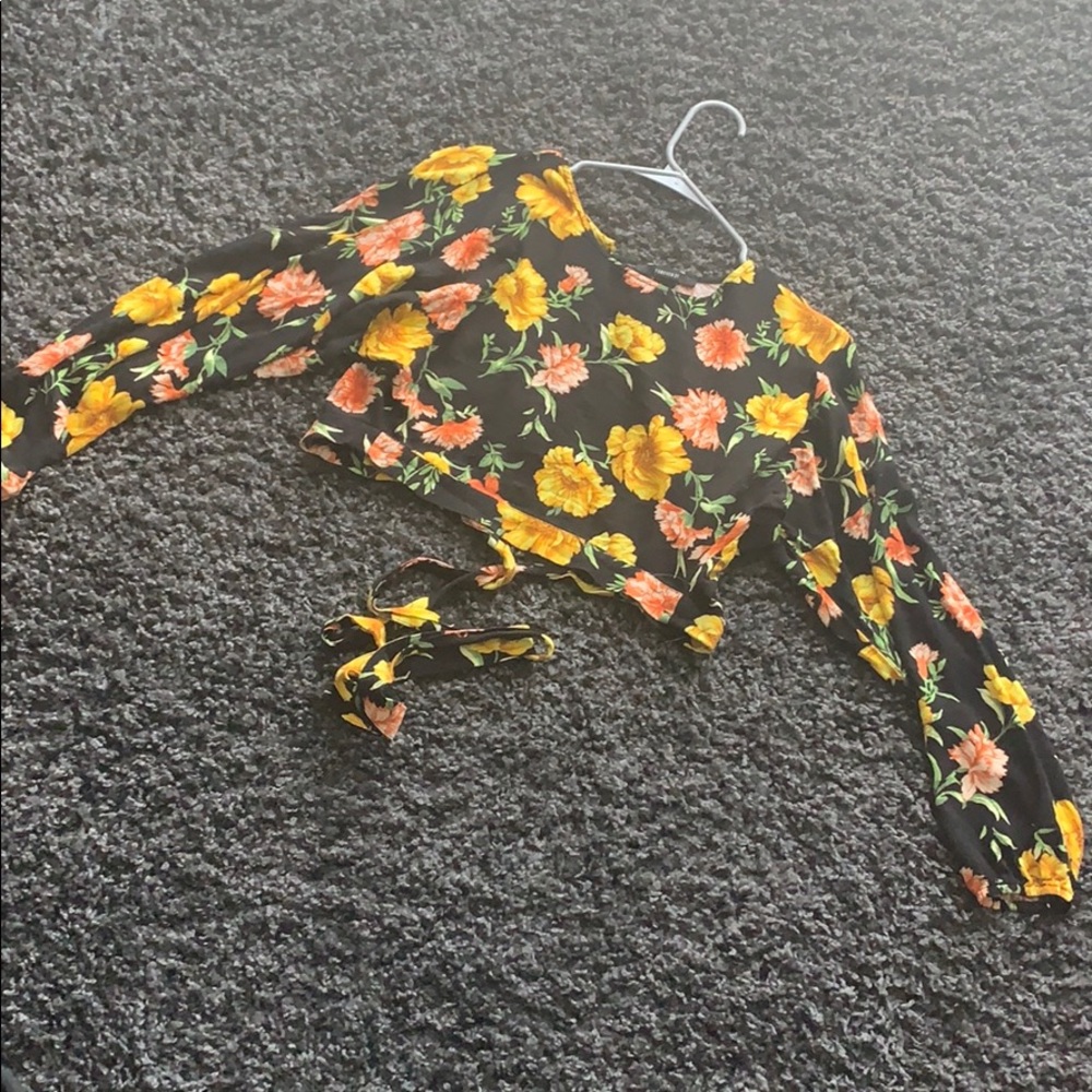 Cute back out top